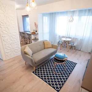 Rcity Apartament 14 Bucureşti