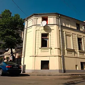  Ostello Fun House