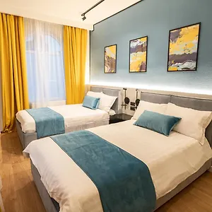Emil Balaban Luxury מלון דירות