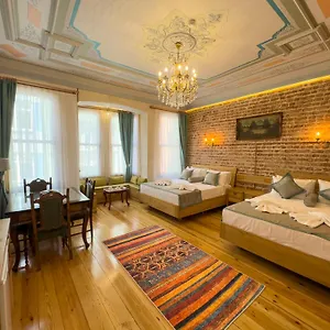 Eagle's Nest Boutique , Istanbul Turcia